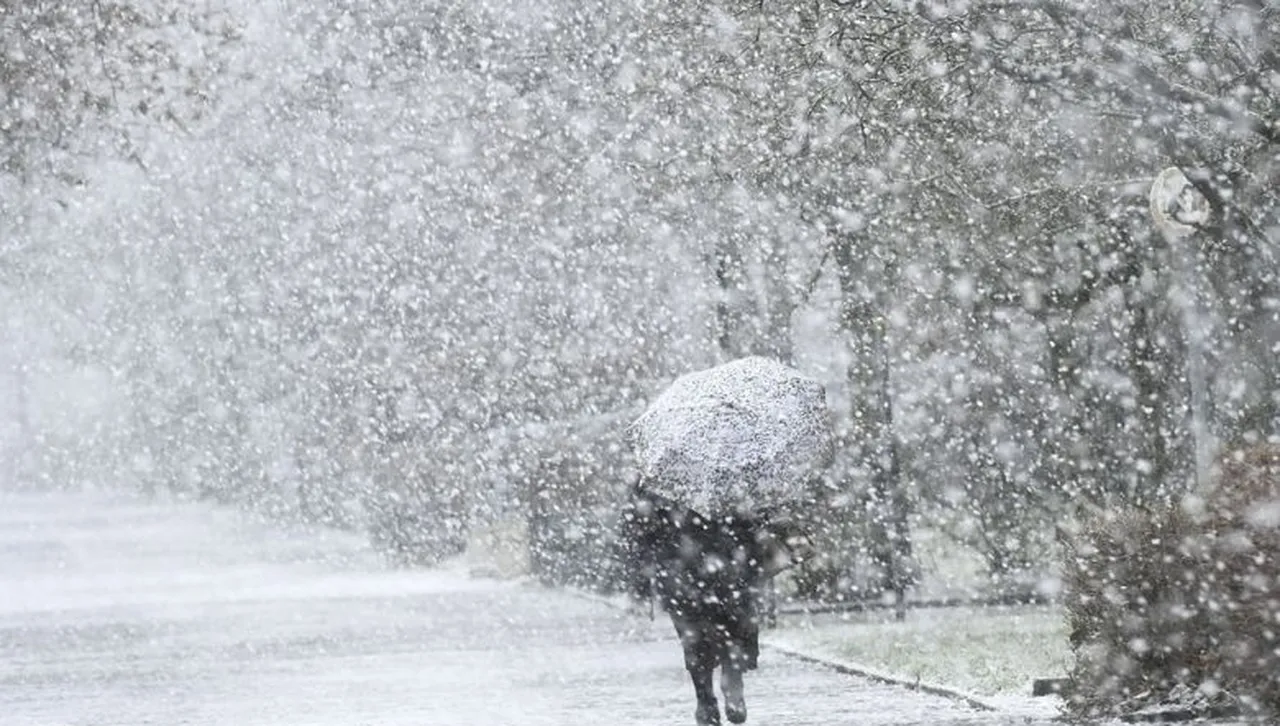 Времето се обръща: дъжд, сняг и виелици ни връхлитат по празниците
