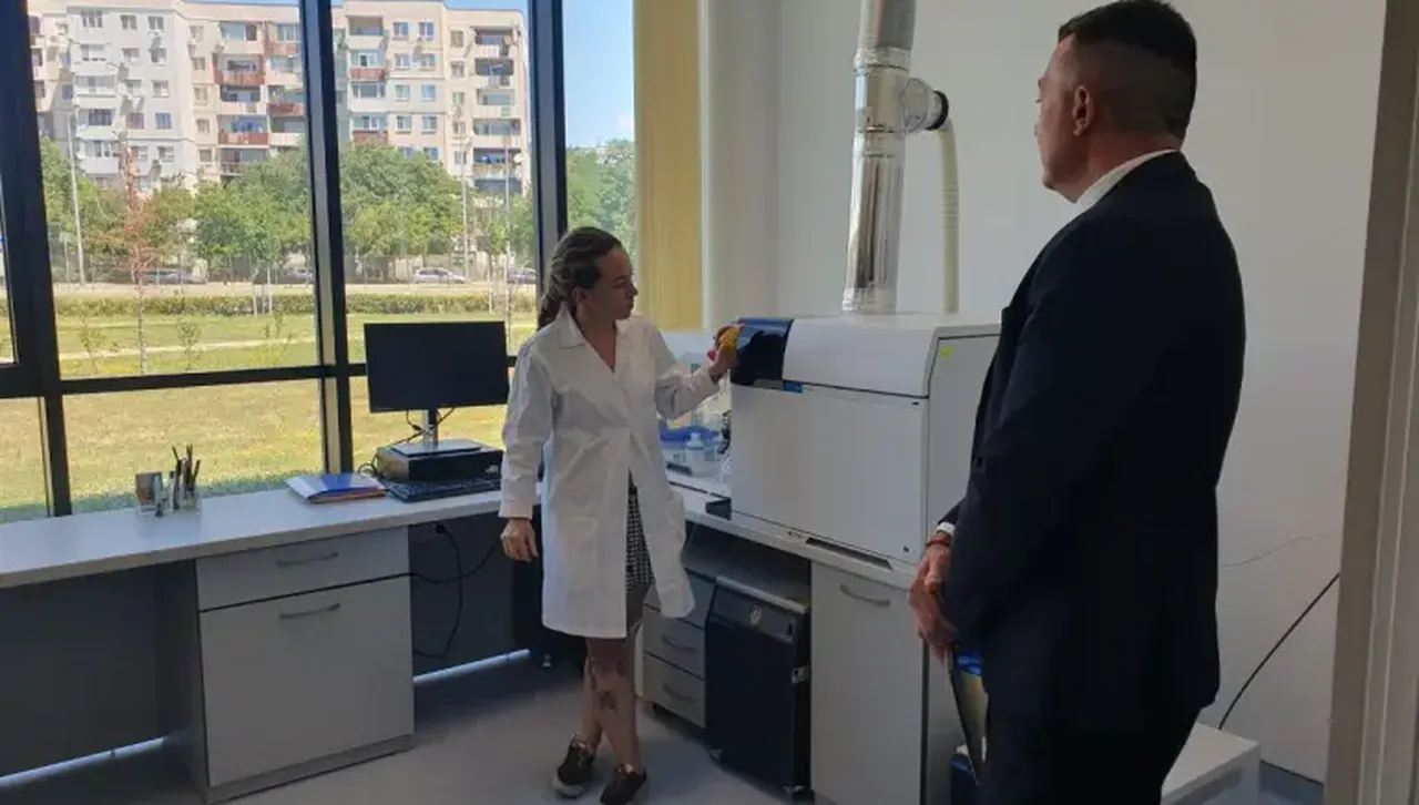 Наш научен център "ПлантаСИСТ" е 1 от 5-те финалиста в престижен конкурс на ЕК