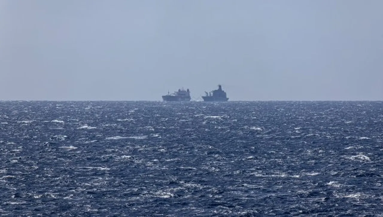 Двама загинаха при нападение над гръцки търговски кораб в Червено море