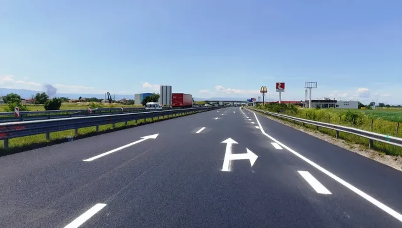 Заради пътни ремонти реорганизират движението по автомагистрали и пътища - вижте къде и кога