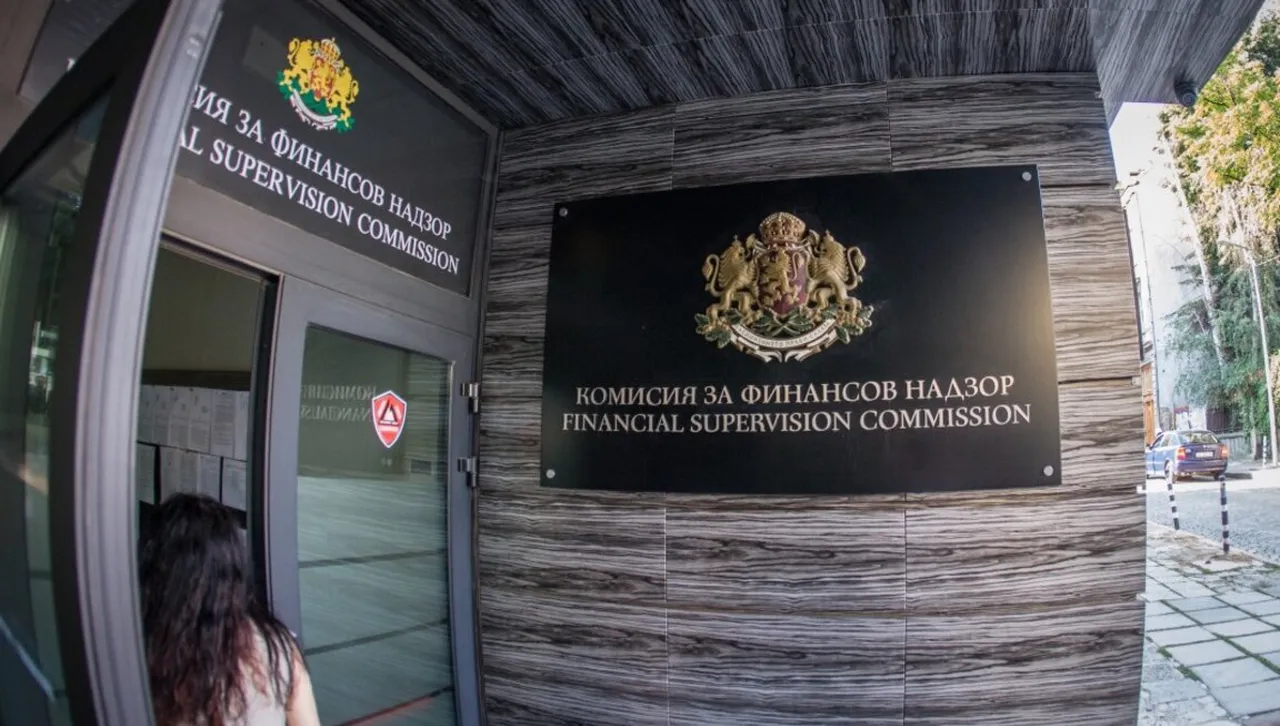 Комисията за финансов надзор алармира – измамници използват имейлите ни за кражба на пари