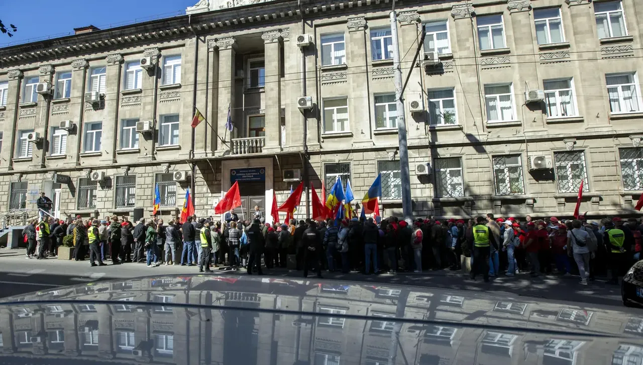 Изхвърлиха проруската партия  „Сърцето на Молдова“ от изборите