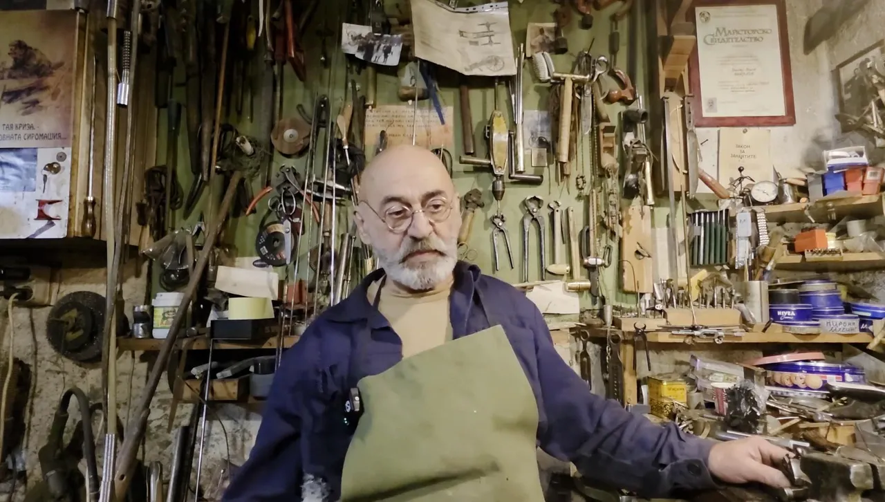 Изработката на едно оръжие може да отнеме повече от месец