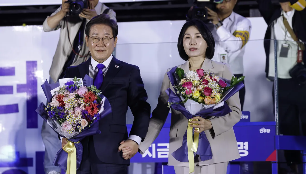 И Дже Мьон печели президентския вот в Южна Корея, обеща на избирателите да не ги разочарова