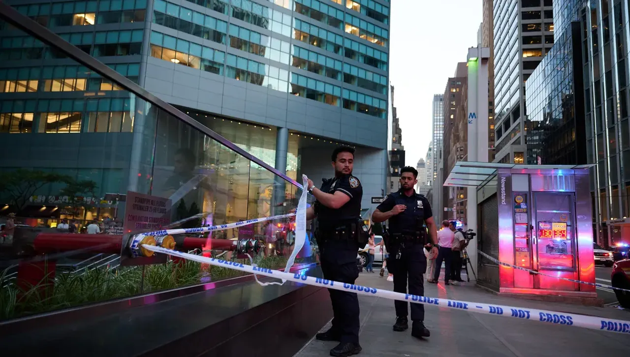 Четирима загинали при стрелба в Манхатън, пета жертва се бори за живота