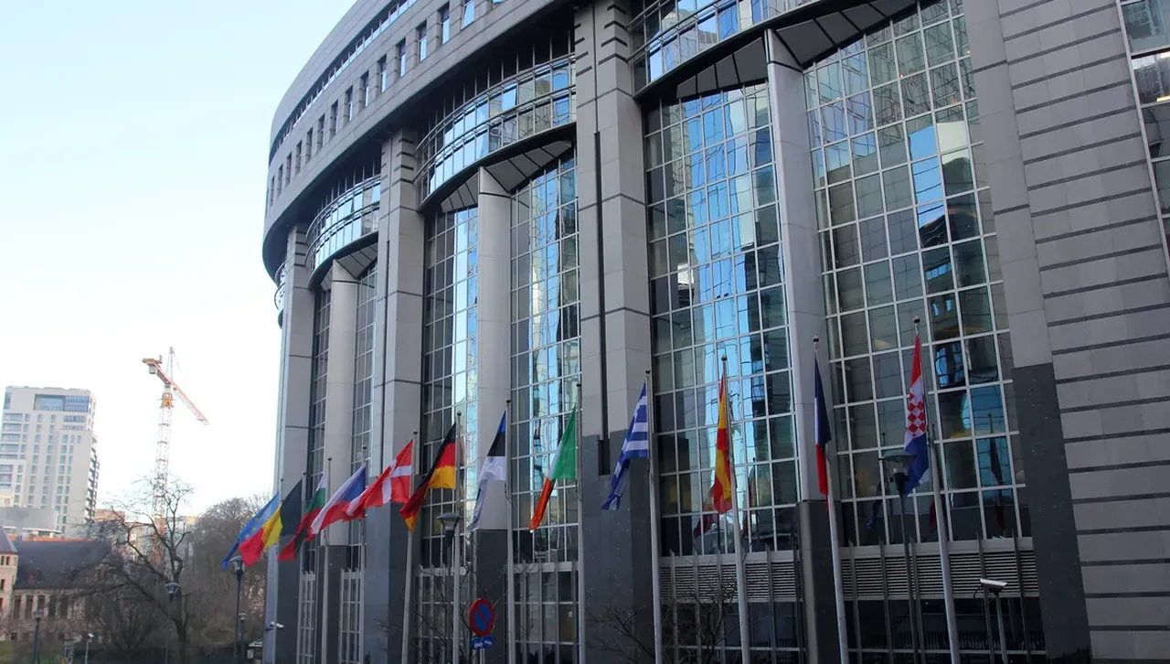 Европарламентът се намеси рано и издейства промени в бюджета на ЕС 2028–2034