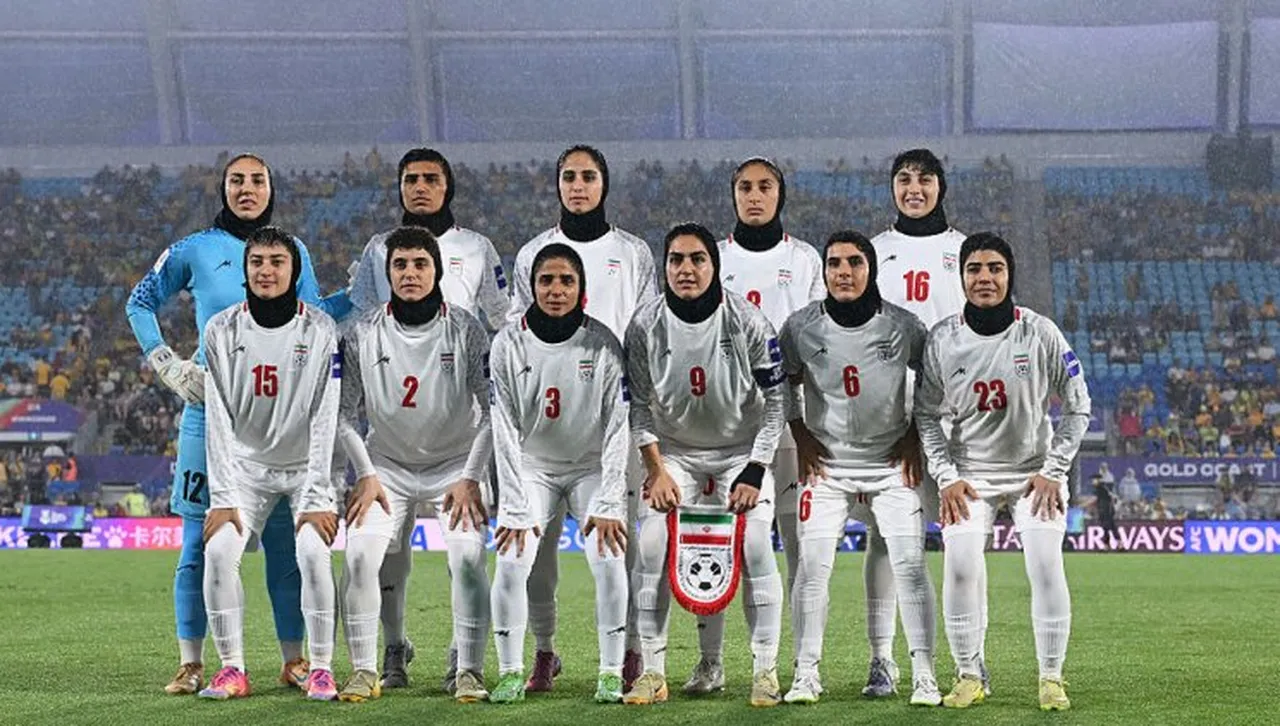 Австралия даде убежище на 5 футболистки на Иран, отказали да изпълнят иранския химн