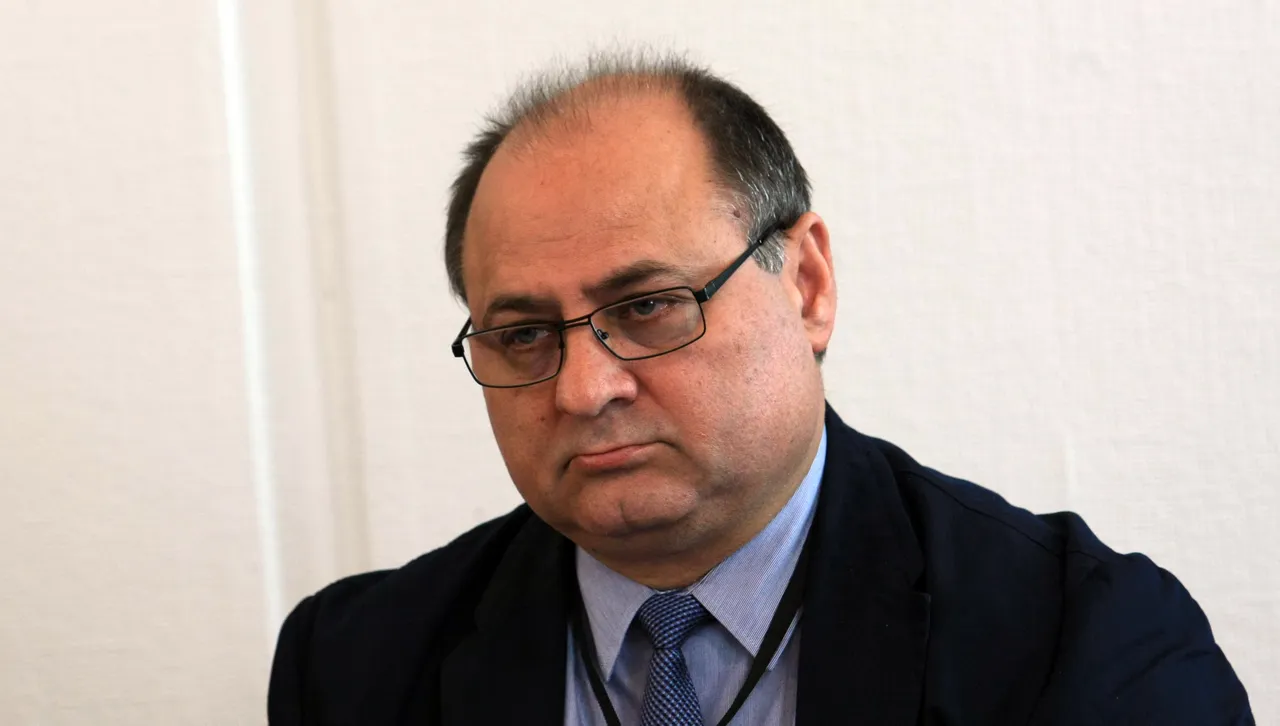 Ако се закрие Комисията по досиетата всичко ще бъде манипулирано