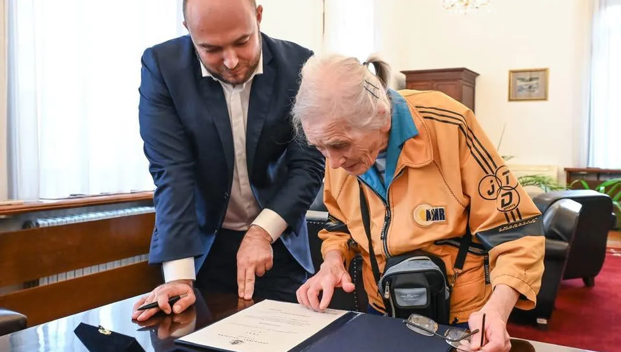 Министър Георги Георгиев: Затворихме много вратички на имотната мафия, благодаря на Янка Ушколова!