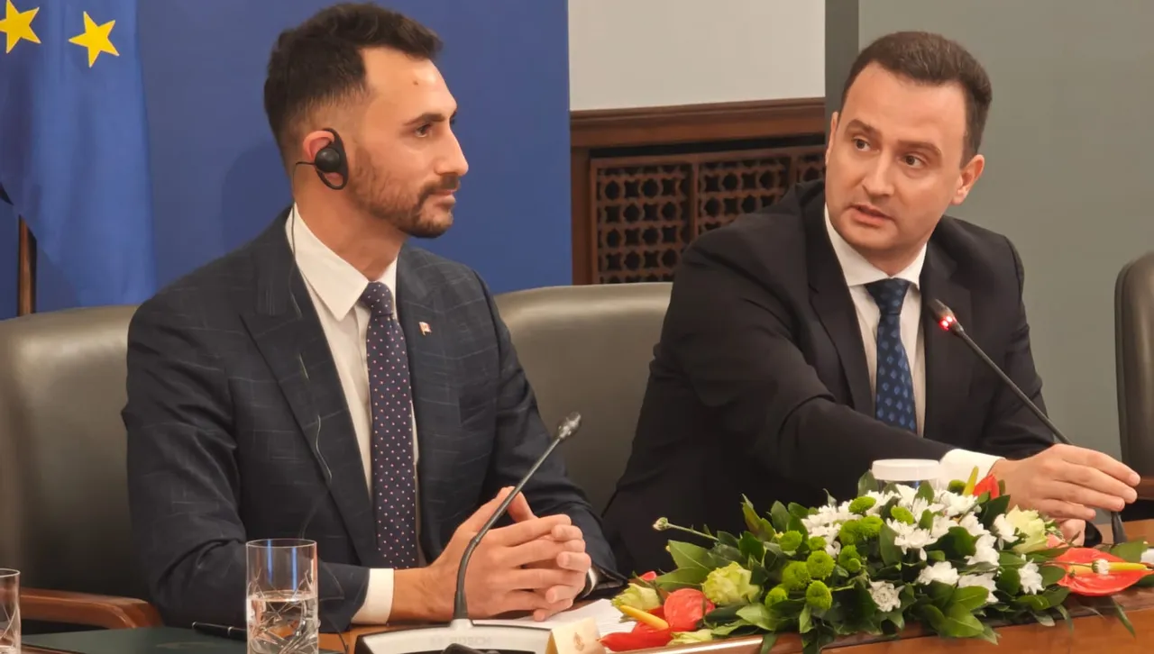 Подписахме стратегически договор за новите ядрени мощности на АЕЦ "Козлодуй"