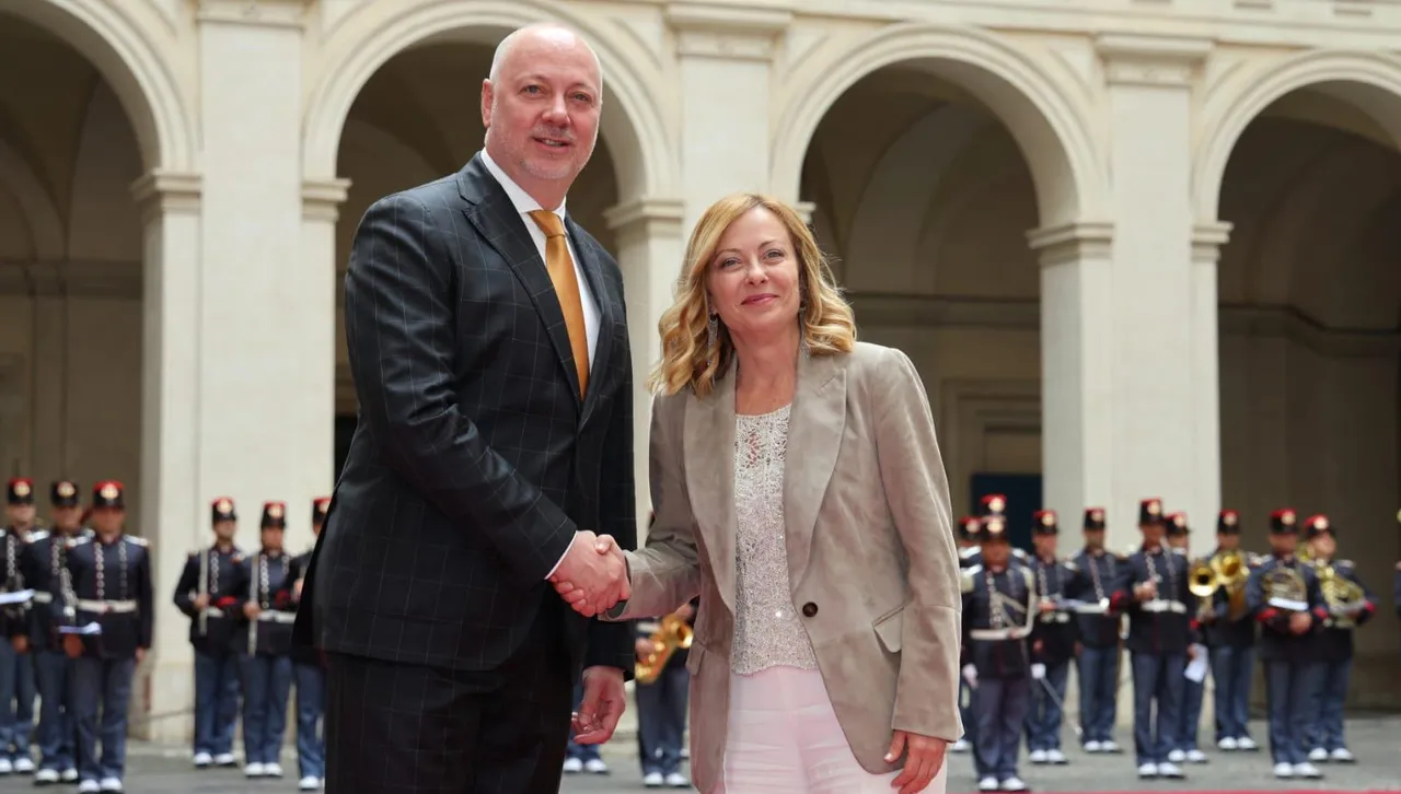 Започна срещата между Росен Желязков и Джорджа Мелони