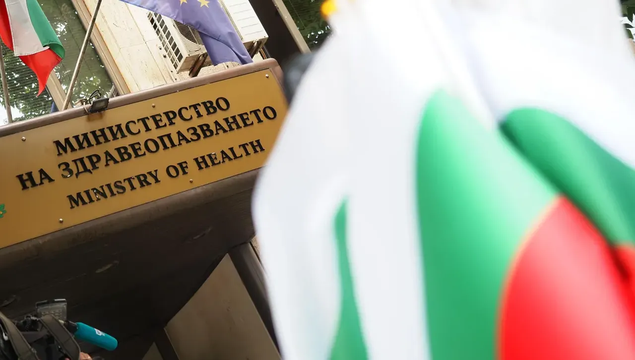 Медсестри натискат за 3000 лв. заплата – нова здравна криза чука на вратата