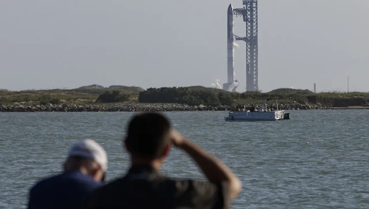 Подлагат мегаракетата на Мъск Starship на ключов тест след серията неуспехи