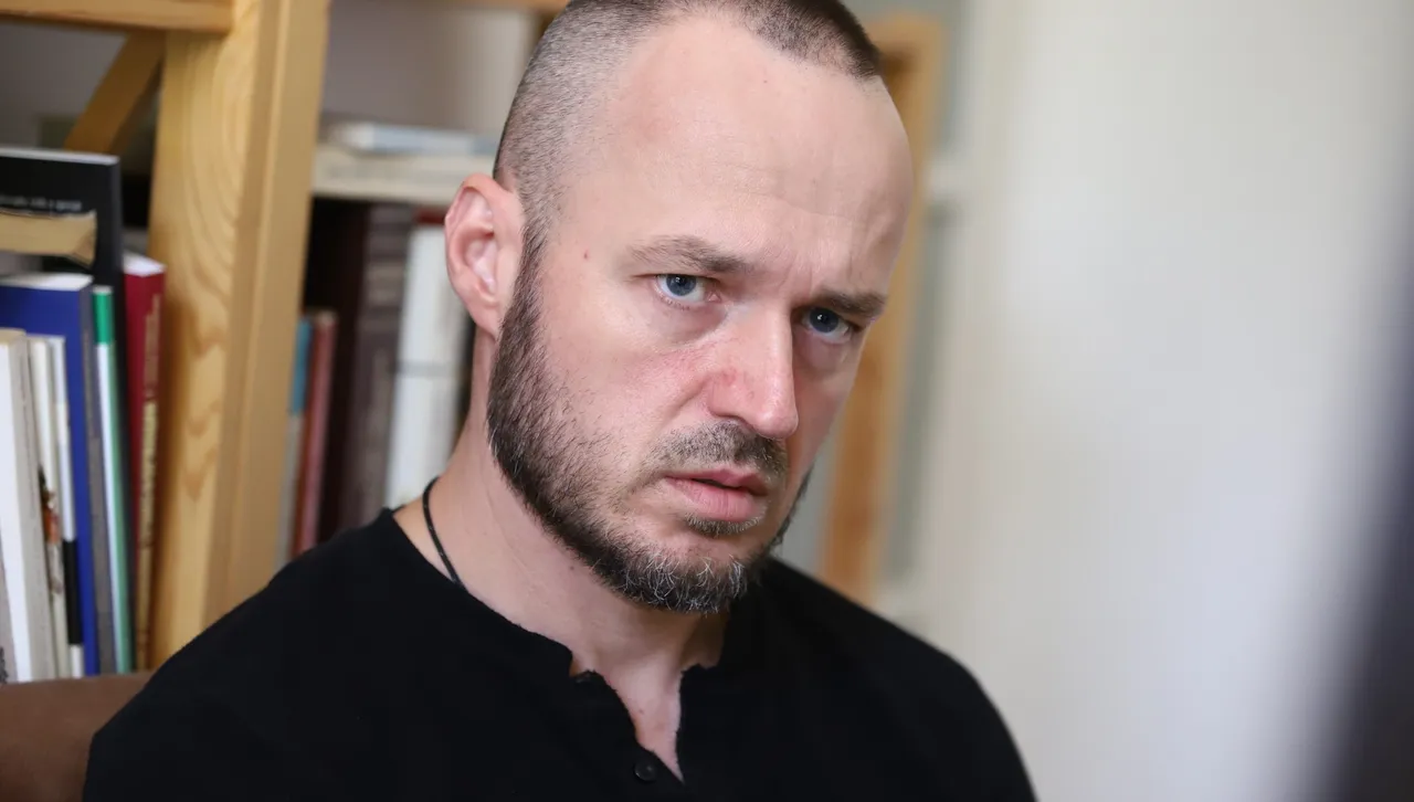 Най голям интерес президентът да не излезе сега на политическия