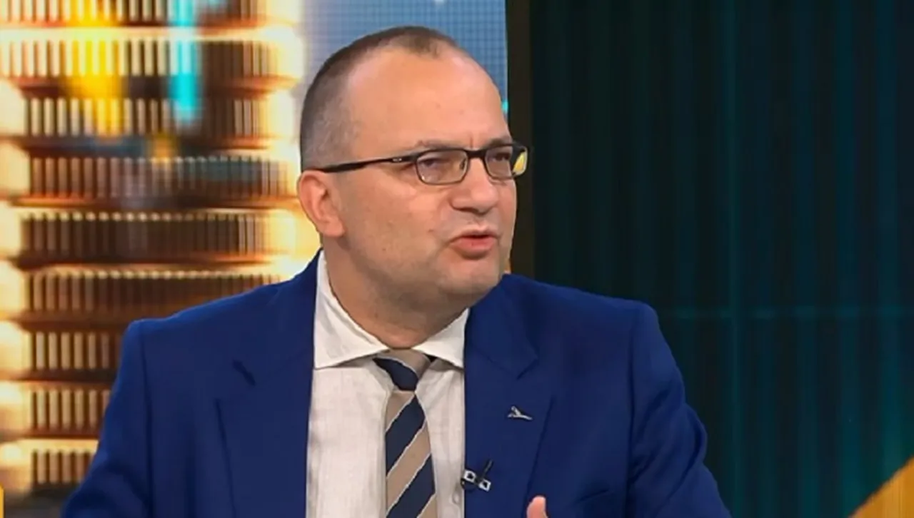 Мартин Димитров алармира за страшна дупка в бюджета