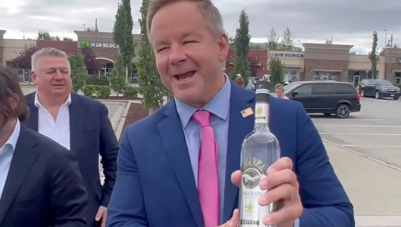 В Аляска дариха с руска водка журналиста, опитал се да унижи Зеленски в Белия дом