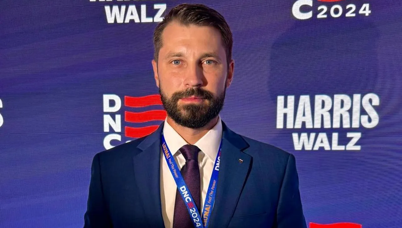 Консулът в Чикаго не е декларирал доходи на съпругата си, Външно мълчи дали не е в конфликт на интереси