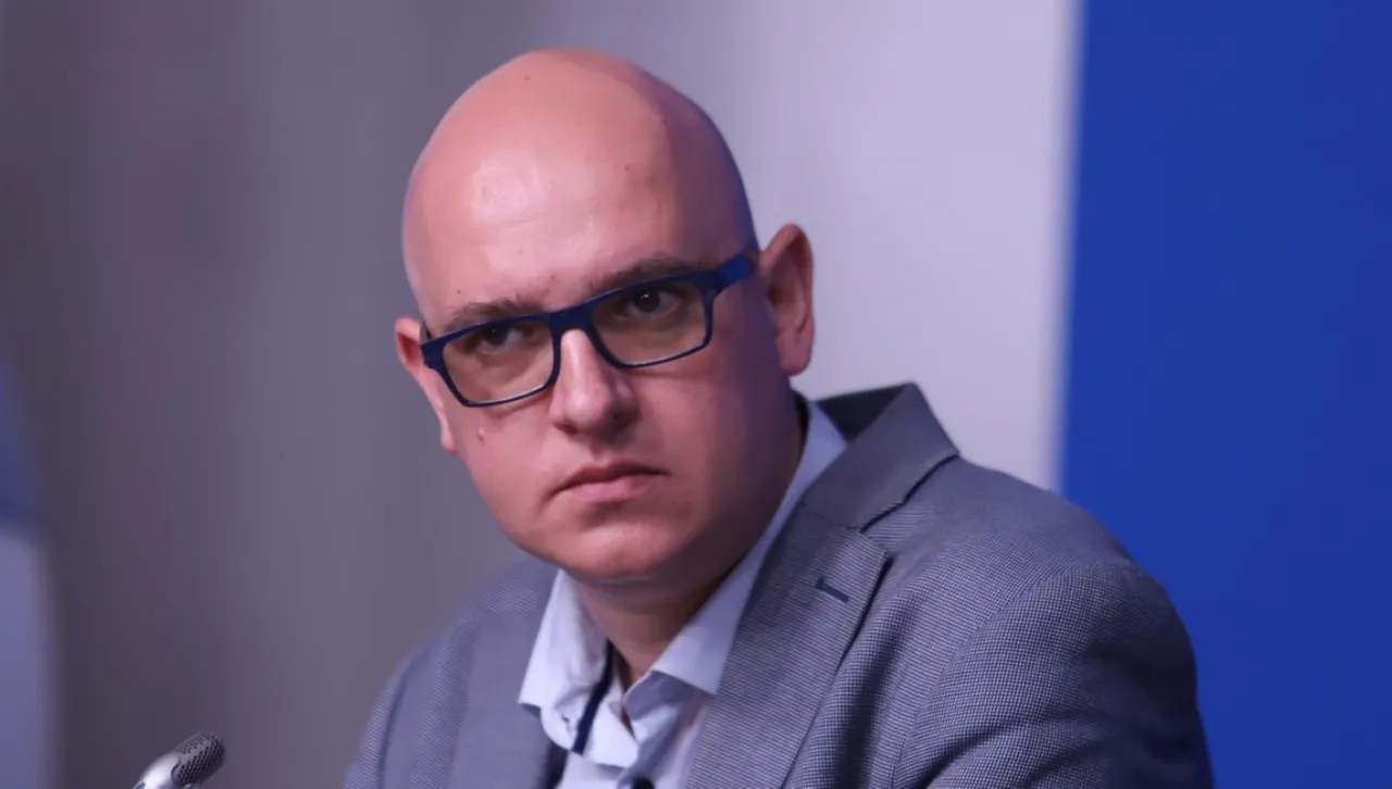 Спор между МВР и КНСБ: Тодор Капитанов ще търси правата си, след като беше арестуван