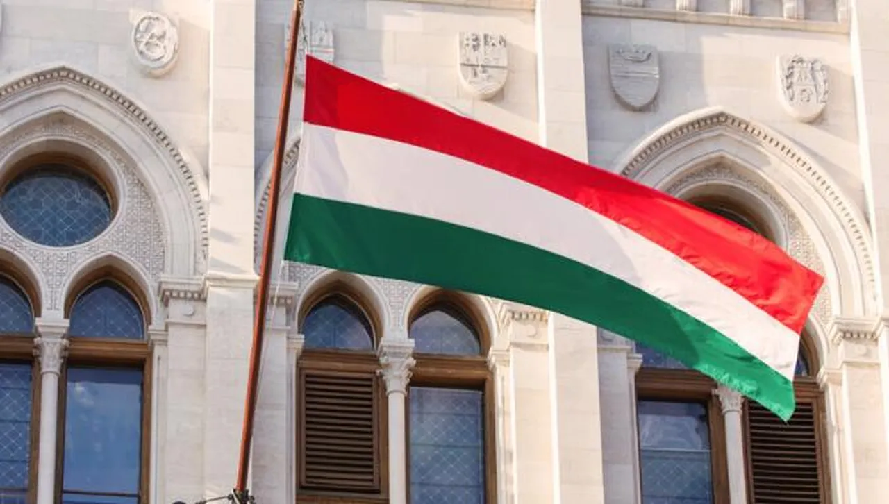 Унгария: Партията ТИСА на Мадяр увеличава преднината си пред Орбановата ФИДЕС