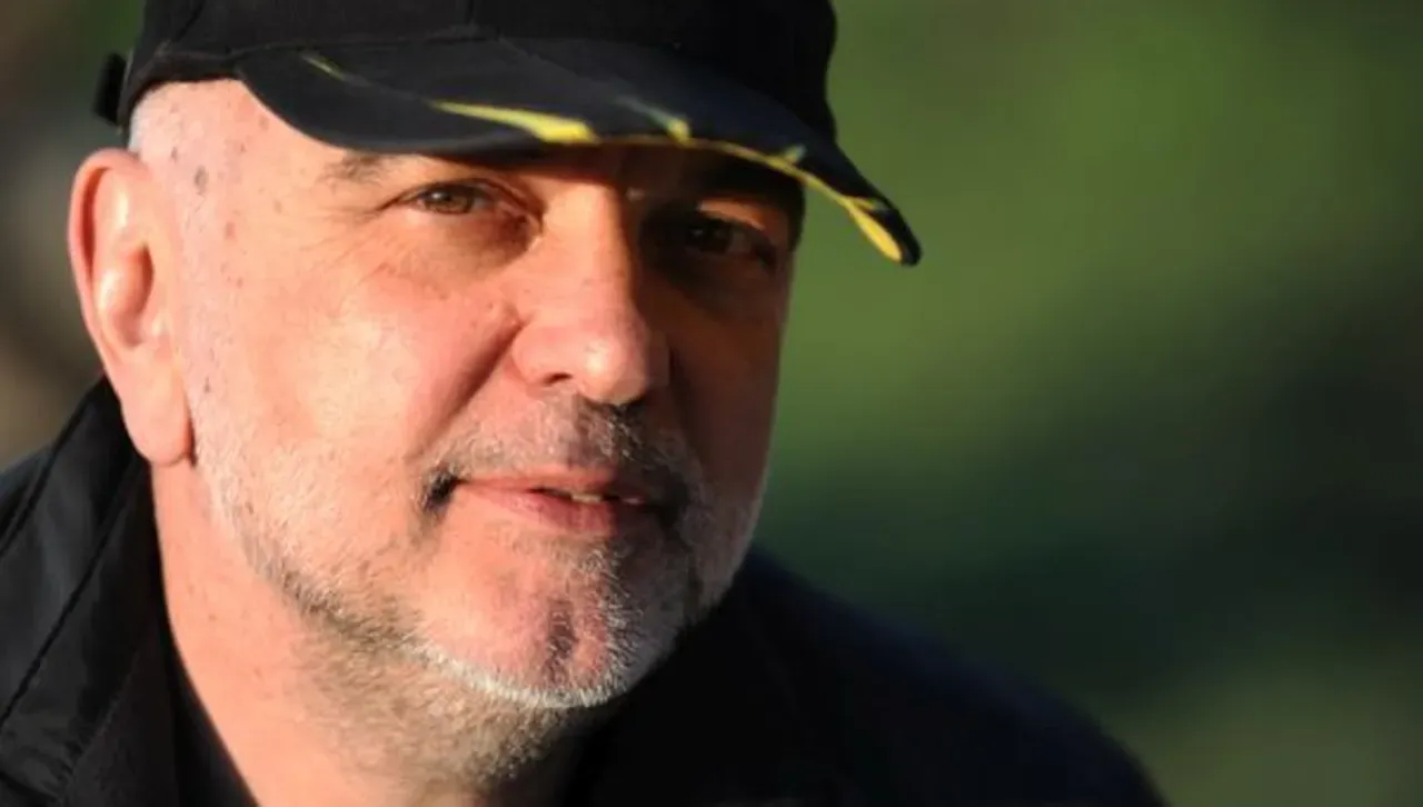 БНТ почита паметта на Росен Елезов с епизод от предаването "Моят плейлист" и филма му "Двамата Габровски"