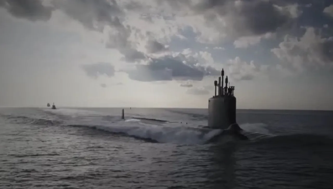 Напрежение в Балтийско море: Засякоха руска подводница фантом, Швеция следи движението й