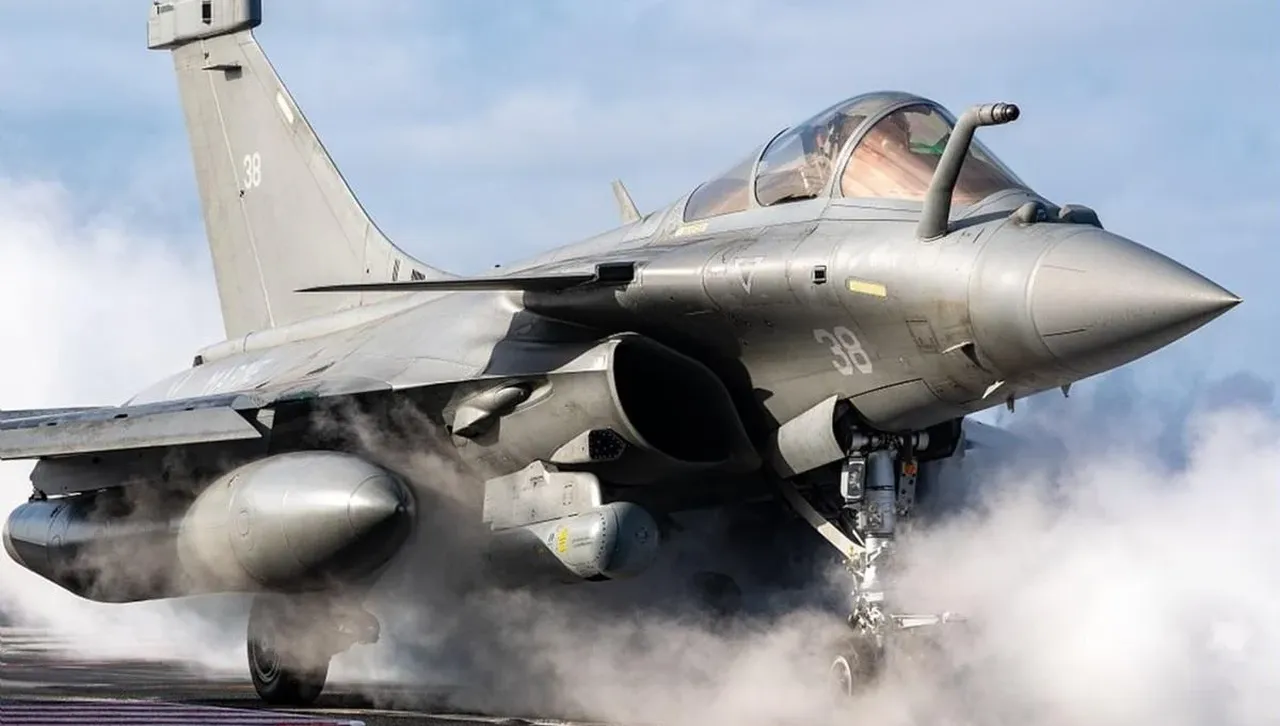 Защо Франция изпрати  в Полша 3 Rafale, които са носители на ядрено оръжие? 