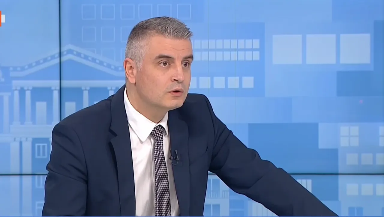 Рибарски: България излиза от колебаещите се страни 