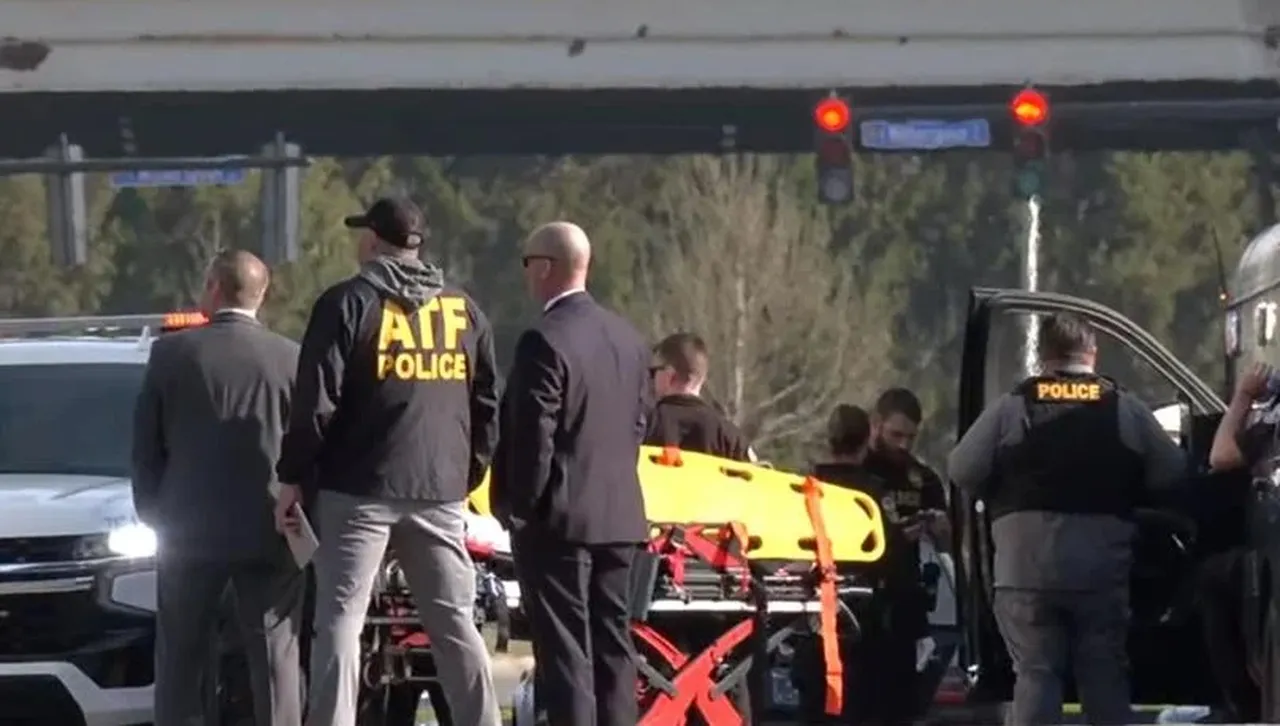 Стрелец в Охайло уби един човек и рани петима, полицията е по петите му