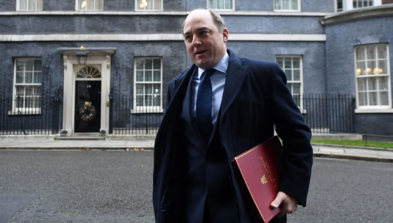 Бен Уолъс:  Всичко, което е направило Америка велика и богата, може да бъде унищожено заради Тръмп