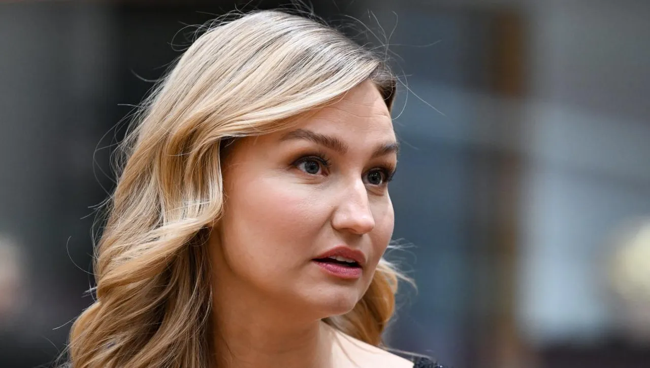 Това заяви вицепремиерът на страната Еба Буш цитирана от PoliticoЛидерите