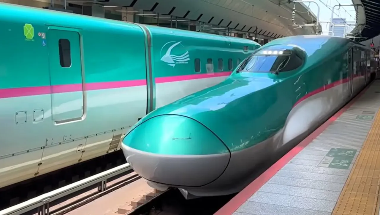 Японският влак-стрела, който лети с 600 км/ч: Защо Азия изпреварва Запада в технологичната надпревара?