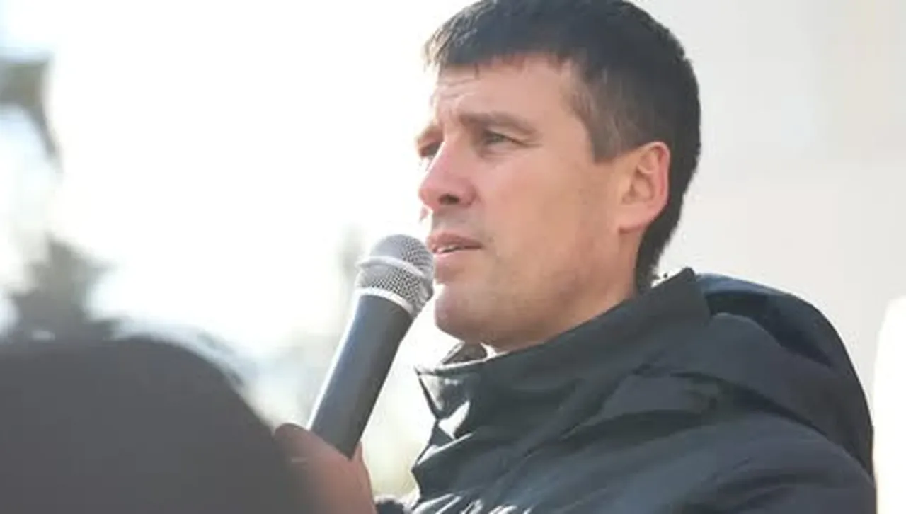 Ивелин Михайлов с нова амбиция: Поиска смяна на Конституцията 