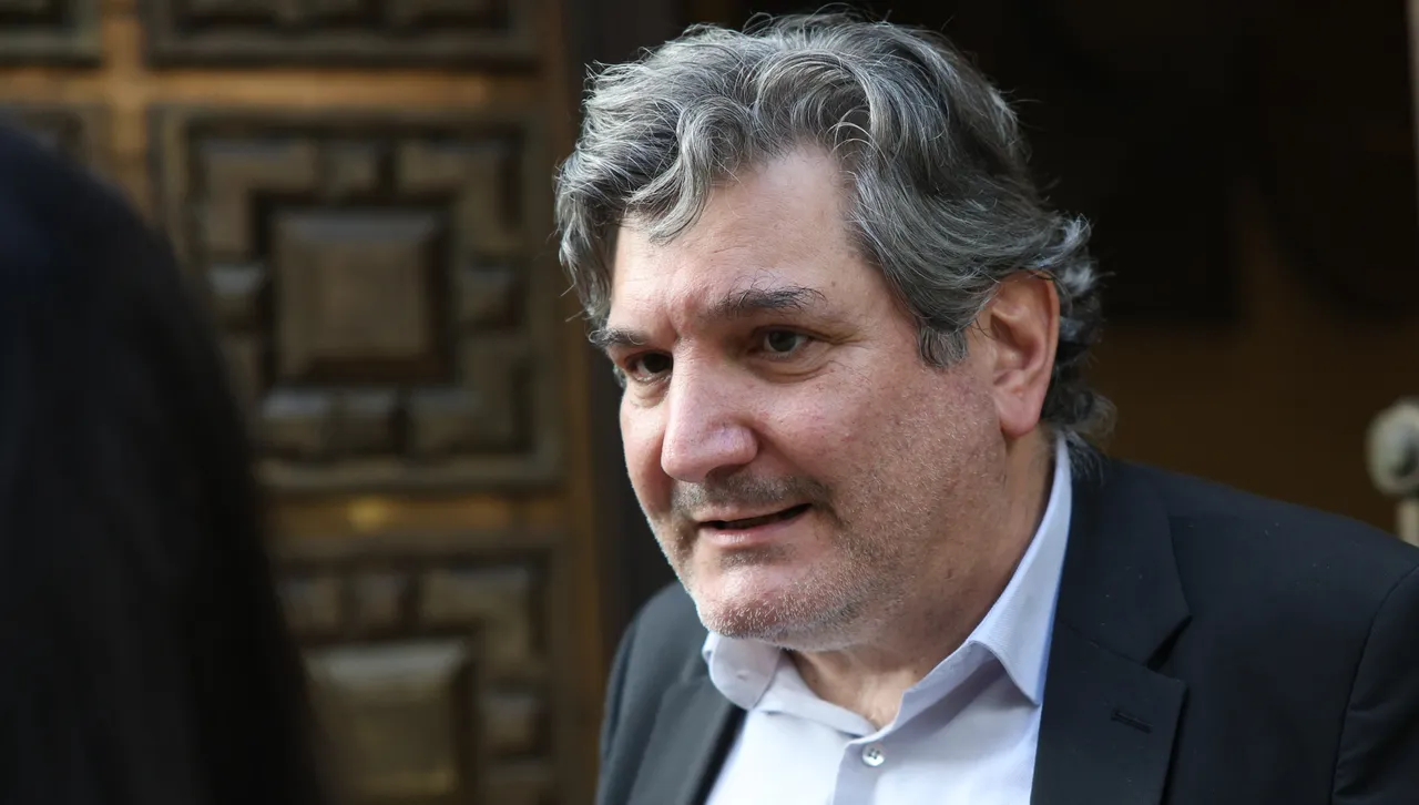 Неделя, 16 ноември 2025