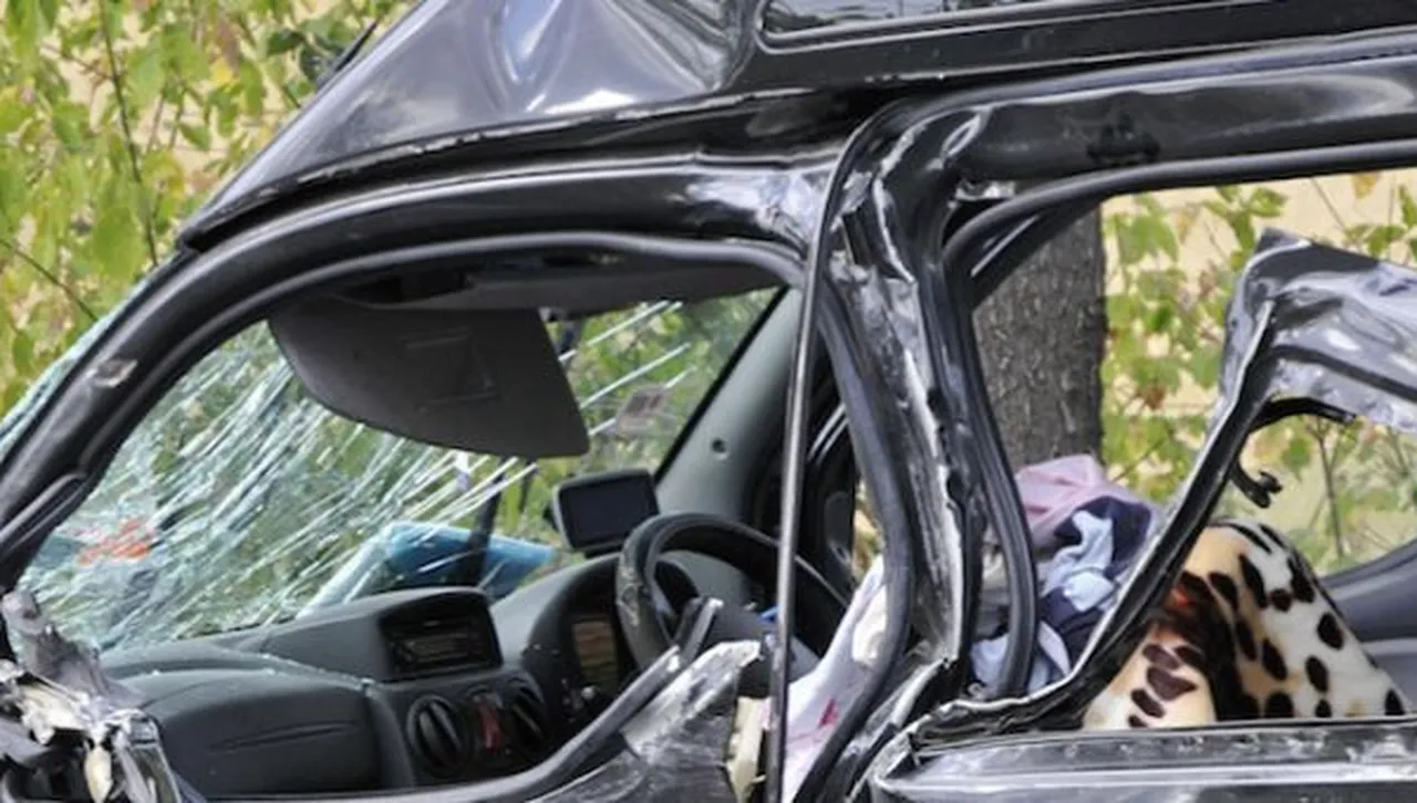 Зверска катастрофа блокира движението на пътя София-Варна