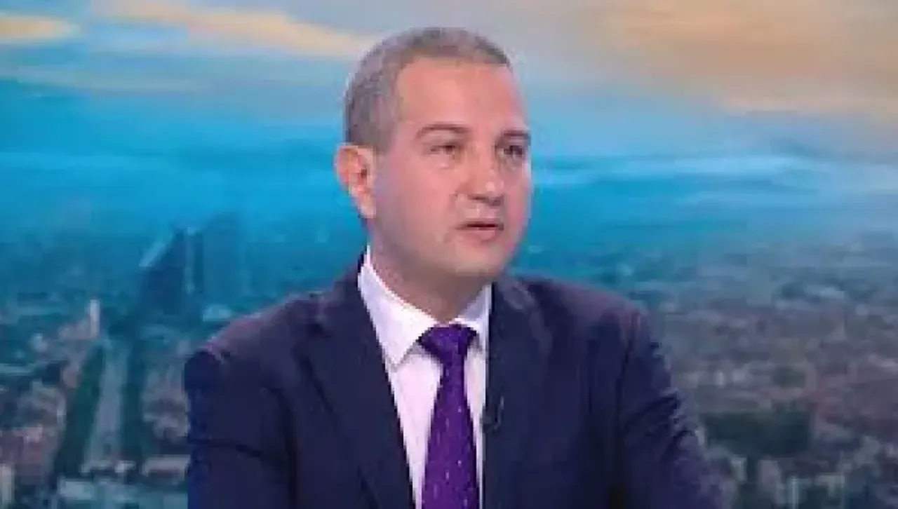 Изведоха възрастни хора от още един "дом на ужасите" - в Говедарци