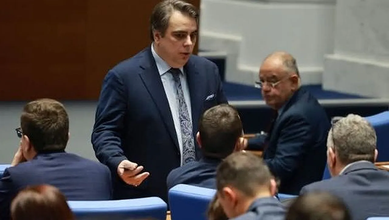 В мотивите си Националният съвет заявява че страната се намира