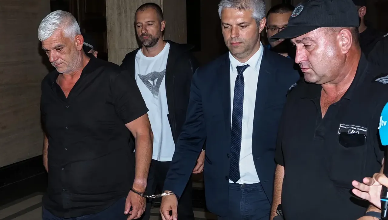 Кметът на Варна остава в ареста