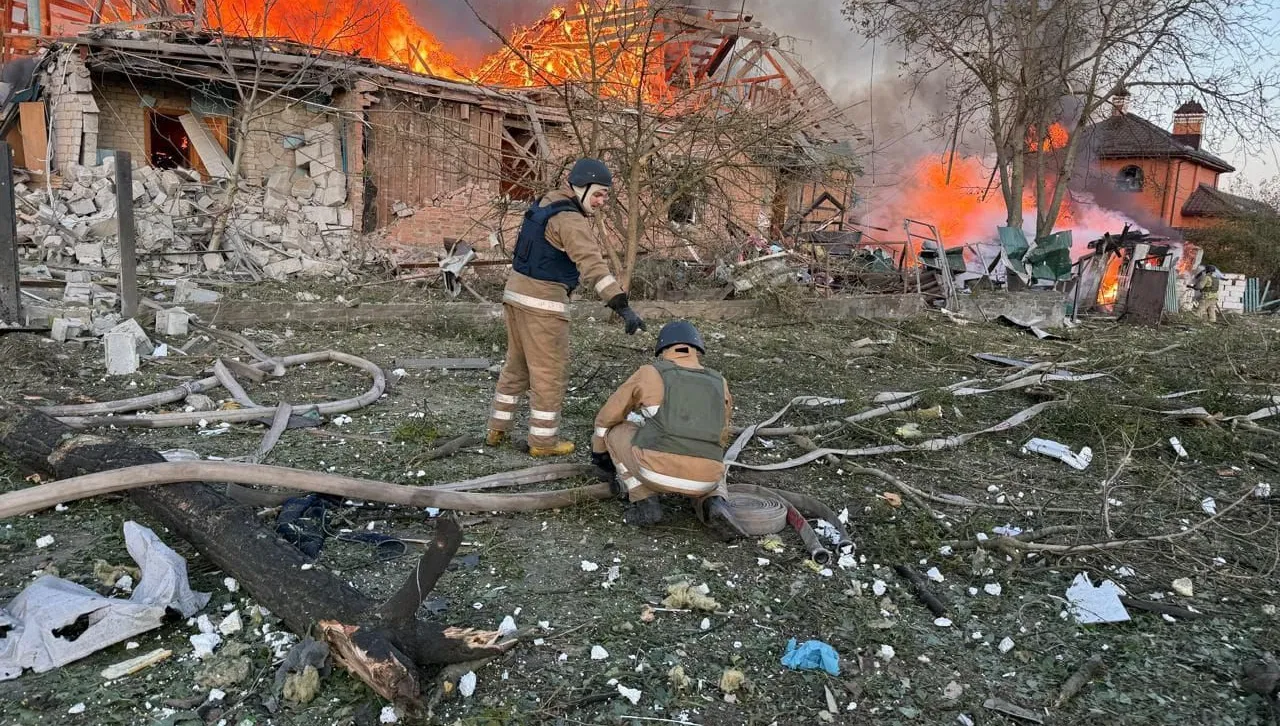 Двама цивилни бяха убити при руски атаки в Херсонска област