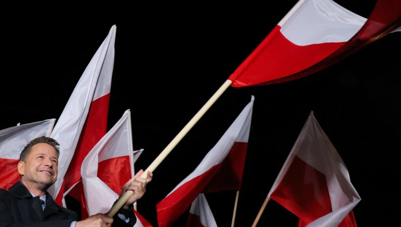 В Полша днес избират президент между 13 претендента