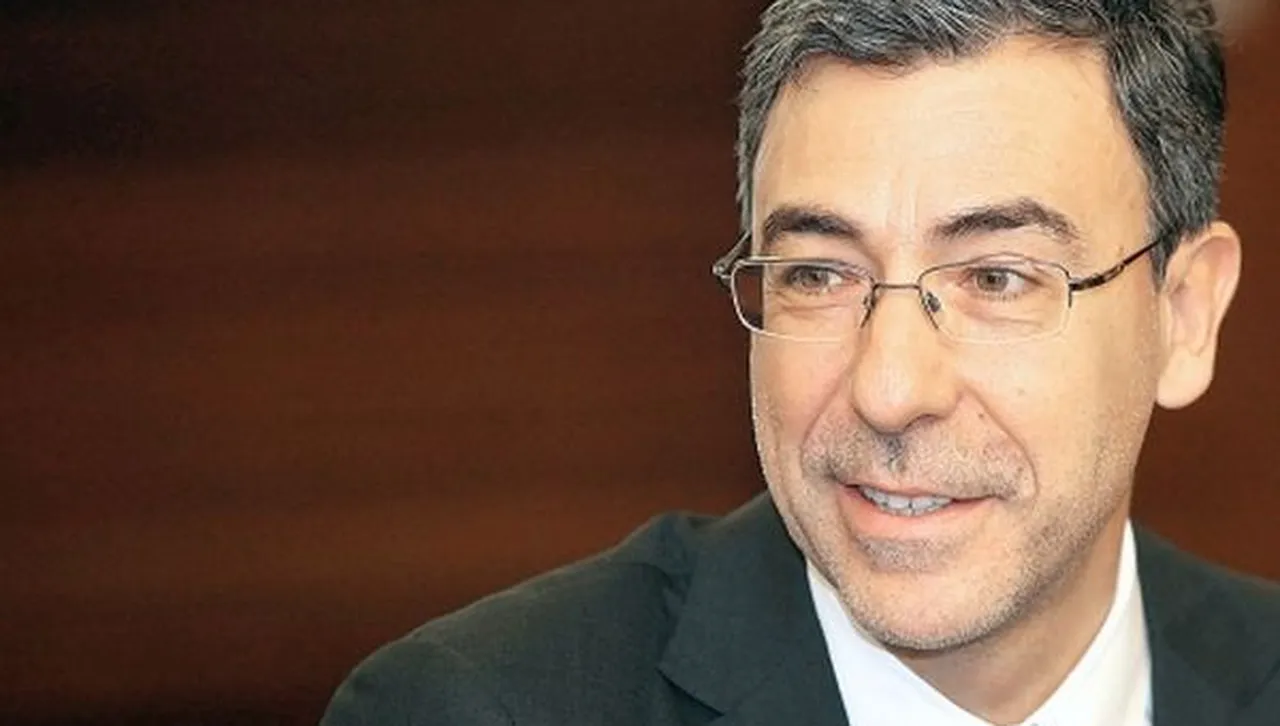 Неделя, 10 август