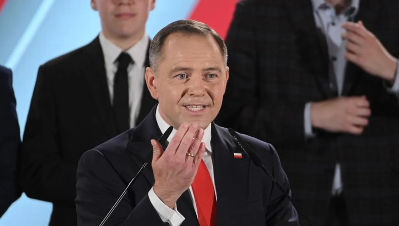 Карол Навроцки даде съгласие натовски войски да останат в Полша