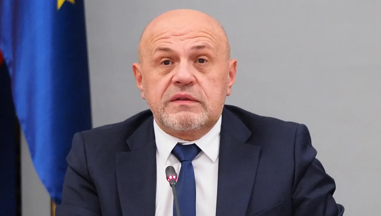 Томислав Дончев: Да се определяш по това кого не харесваш е много опасна политическа технология