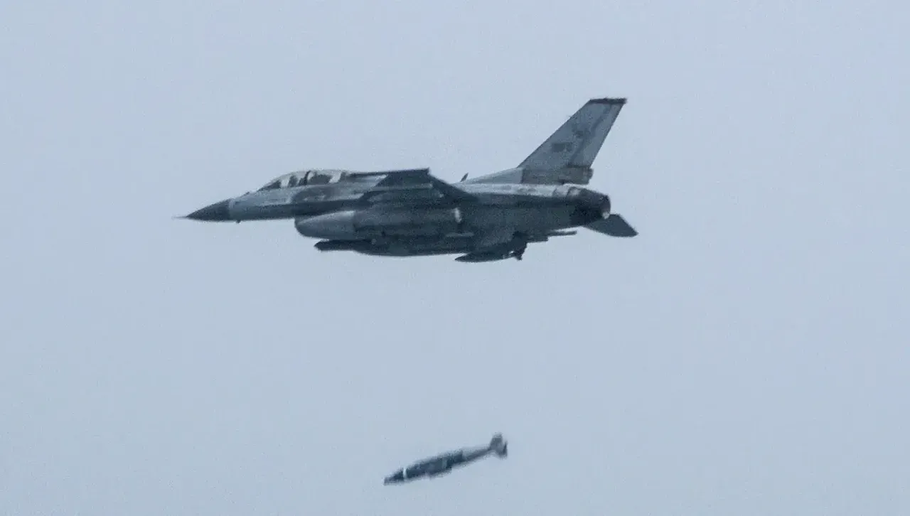 Полша сключи сделка за модернизиране на изтребителите си Ф-16 - за 3,8 милиарда долара