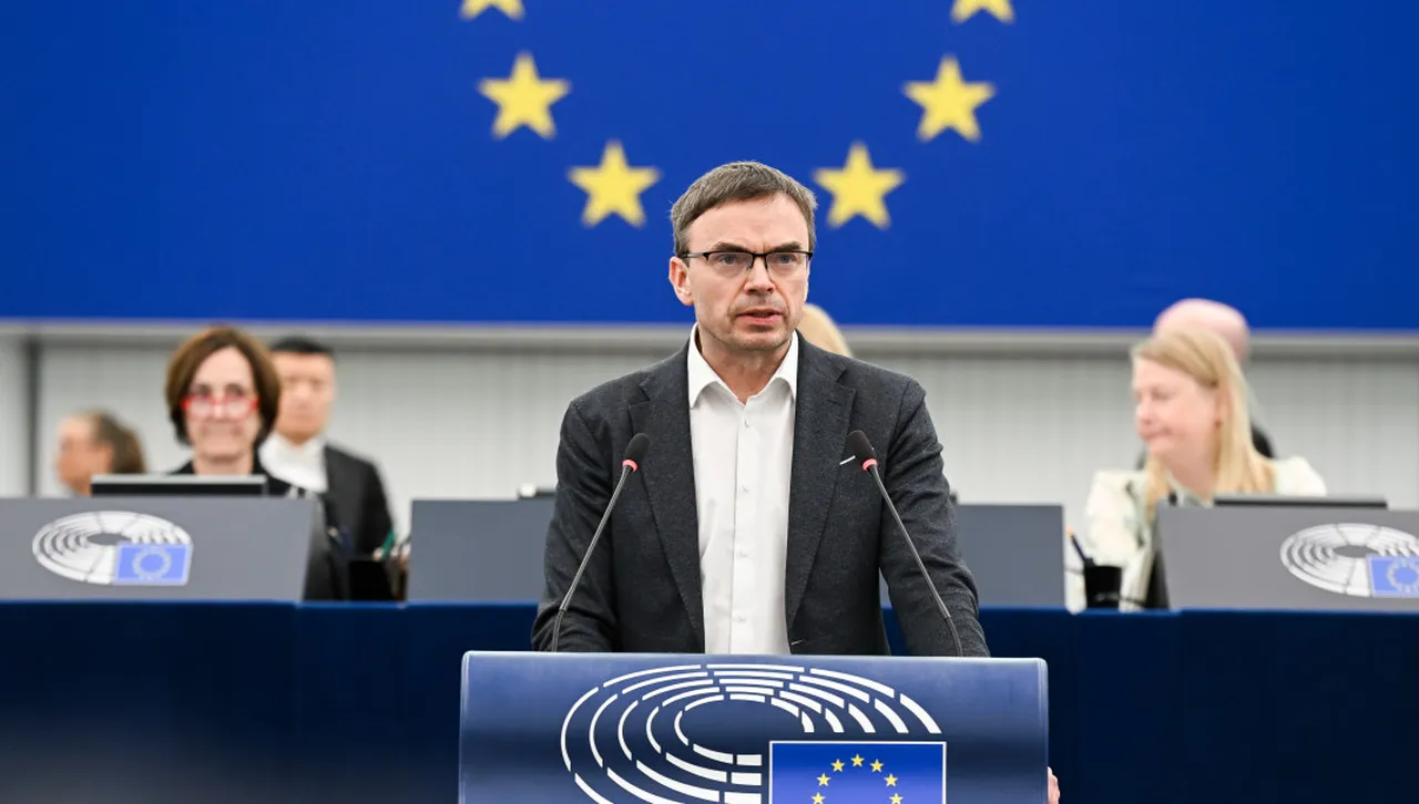 Естонски евродепутат: Бъдещето на ЕС е под заплаха, неотложно е да засилим отбраната