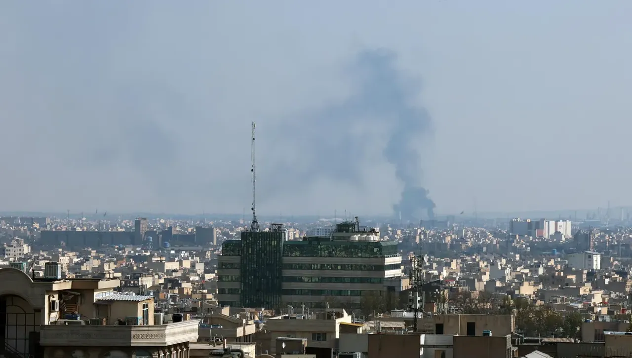 WSJ: Иран укрепва отбрана и набира деца в подготовка за сухопътна война