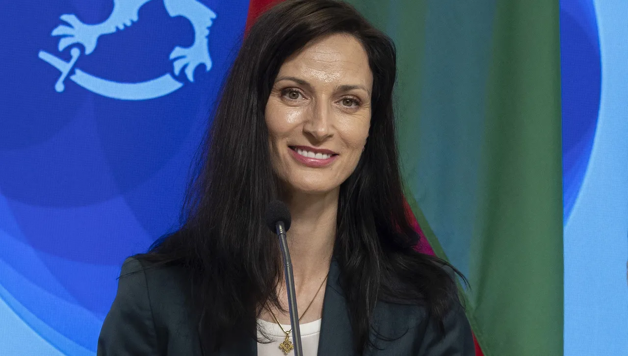 Обхватът на пълномощията ѝ включва свободата на изразяване и безопасността