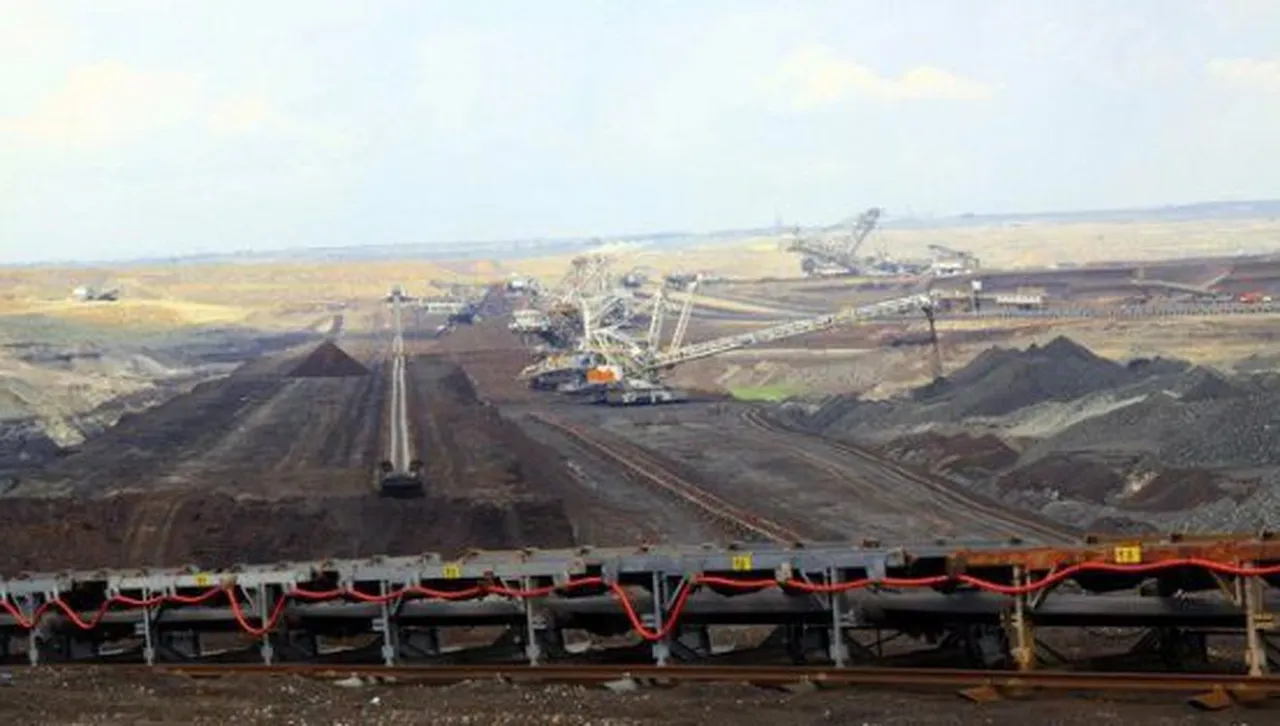 Отрязаха "Мини Марица Изток" от инвестиции за милиони по оперативна програма "Развитие на регионите" 