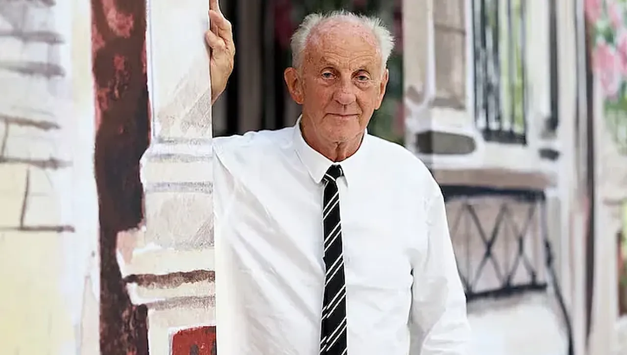 Отиде си легендарен моден дизайнер, обличал принцеса Даяна