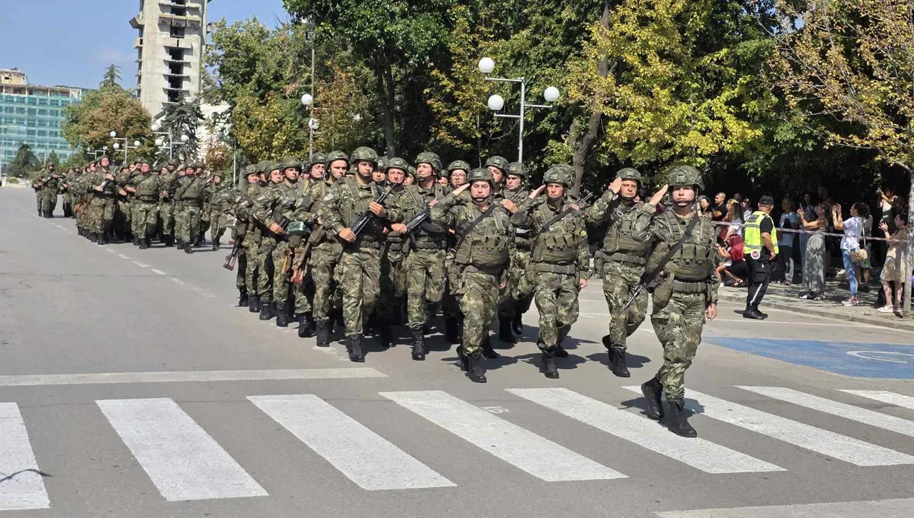 Български военен контингент заминава да попълни силите на НАТО в Косово
