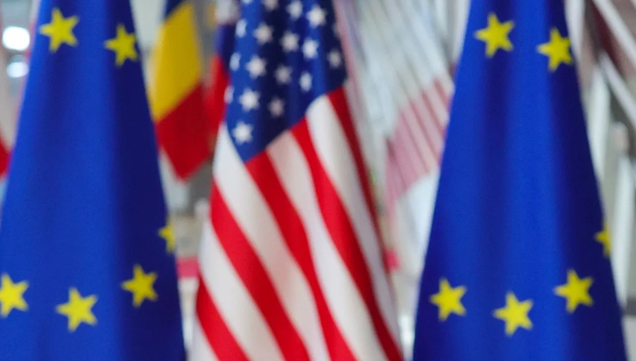 Фон дер Лайен и Тръмп се срещат днес в опит да избегнат търговска война между ЕС и САЩ